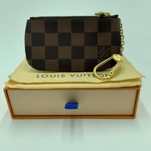 Meet your Posher, Gigie - Picture 1 of 1